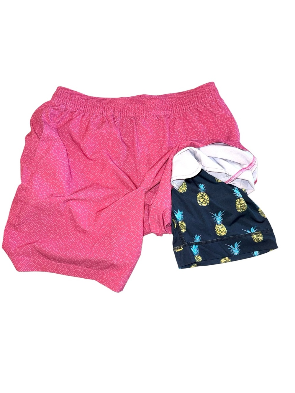 Chubbies Pink Pineapple Lined Swim Trunks Men’s Small 7” Inseam Stretch